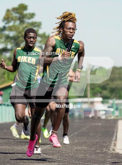 Thumbnail 2 in Border Brawl Relays photogallery.