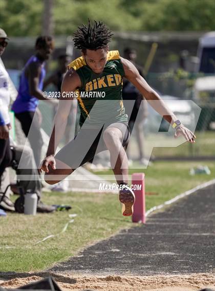 Thumbnail 1 in Border Brawl Relays photogallery.