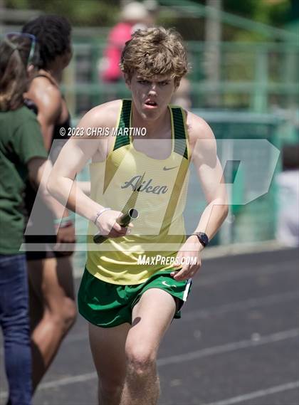 Thumbnail 2 in Border Brawl Relays photogallery.