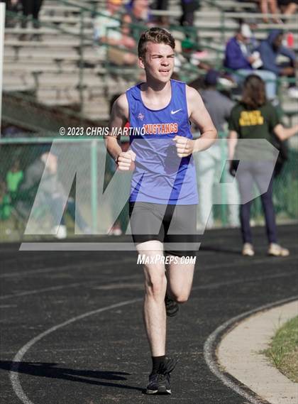 Thumbnail 3 in Border Brawl Relays photogallery.