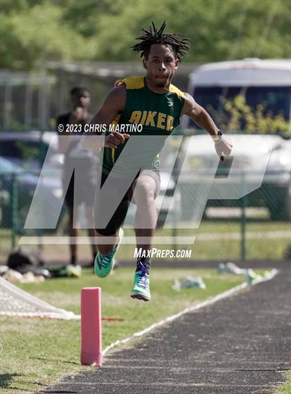 Thumbnail 3 in Border Brawl Relays photogallery.