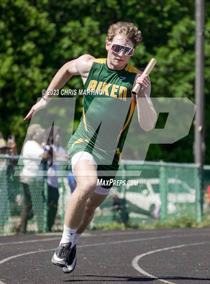 Thumbnail 1 in Border Brawl Relays photogallery.