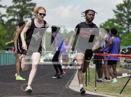 Thumbnail 1 in Border Brawl Relays photogallery.