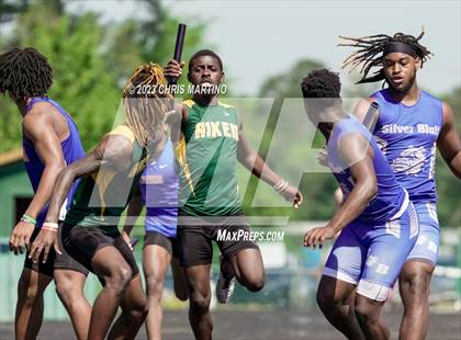 Thumbnail 1 in Border Brawl Relays photogallery.