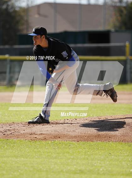 Thumbnail 2 in Dana Hills @ El Modena photogallery.