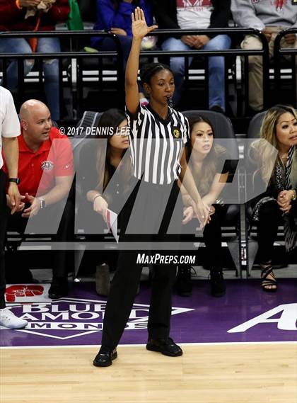 Thumbnail 1 in Windward @ McClatchy (CIF State Division 1 Final) photogallery.