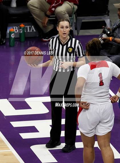 Thumbnail 1 in Windward @ McClatchy (CIF State Division 1 Final) photogallery.