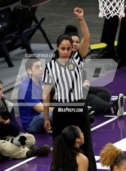 Thumbnail 1 in Windward @ McClatchy (CIF State Division 1 Final) photogallery.