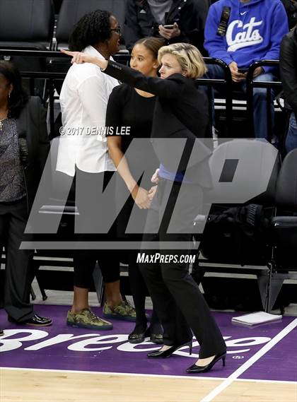 Thumbnail 2 in Windward @ McClatchy (CIF State Division 1 Final) photogallery.
