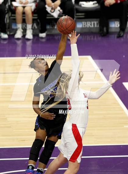 Thumbnail 1 in Windward @ McClatchy (CIF State Division 1 Final) photogallery.