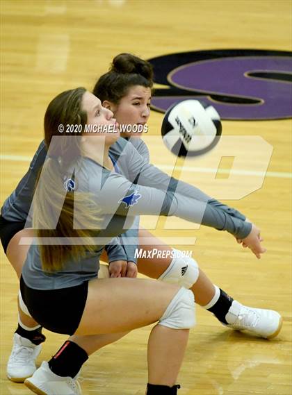 Thumbnail 3 in Rogers @ Fayetteville photogallery.