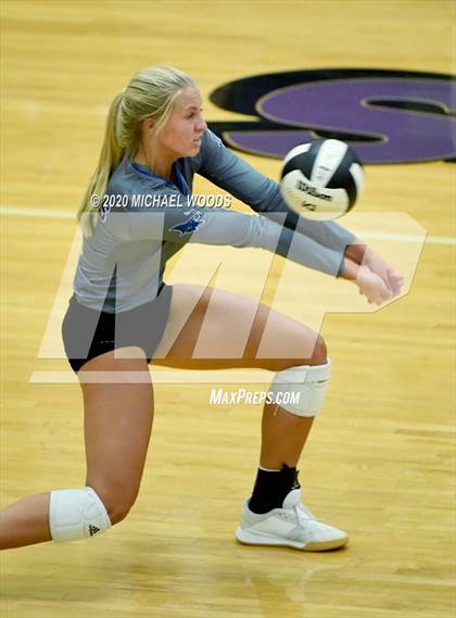 Thumbnail 2 in Rogers @ Fayetteville photogallery.