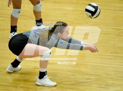 Thumbnail 3 in Rogers @ Fayetteville photogallery.