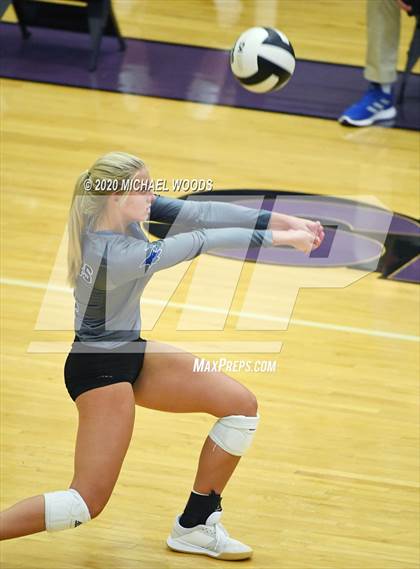 Thumbnail 3 in Rogers @ Fayetteville photogallery.