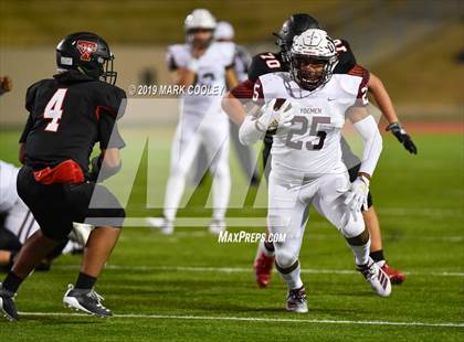Thumbnail 3 in C.H. Yoe vs West (UIL 3A Bi-District) photogallery.