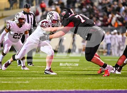 Thumbnail 1 in C.H. Yoe vs West (UIL 3A Bi-District) photogallery.