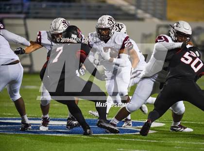 Thumbnail 3 in C.H. Yoe vs West (UIL 3A Bi-District) photogallery.