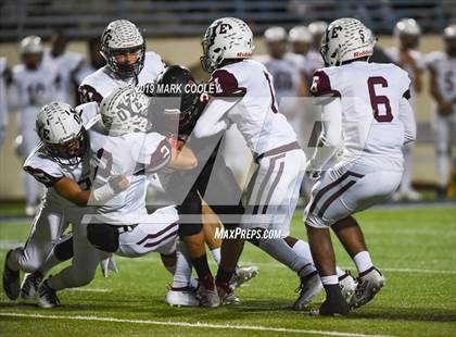 Thumbnail 1 in C.H. Yoe vs West (UIL 3A Bi-District) photogallery.