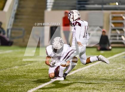 Thumbnail 3 in C.H. Yoe vs West (UIL 3A Bi-District) photogallery.