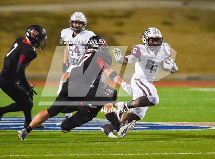 Thumbnail 2 in C.H. Yoe vs West (UIL 3A Bi-District) photogallery.