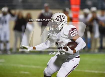 Thumbnail 2 in C.H. Yoe vs West (UIL 3A Bi-District) photogallery.