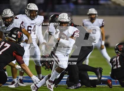 Thumbnail 1 in C.H. Yoe vs West (UIL 3A Bi-District) photogallery.