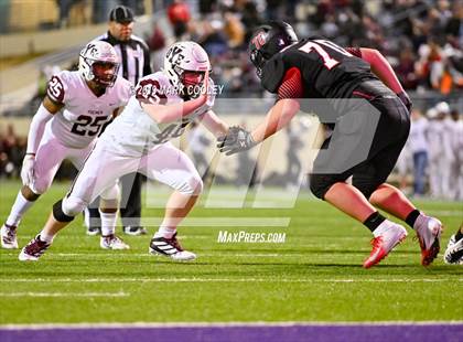 Thumbnail 3 in C.H. Yoe vs West (UIL 3A Bi-District) photogallery.