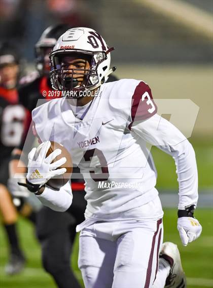 Thumbnail 2 in C.H. Yoe vs West (UIL 3A Bi-District) photogallery.