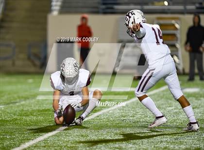 Thumbnail 1 in C.H. Yoe vs West (UIL 3A Bi-District) photogallery.