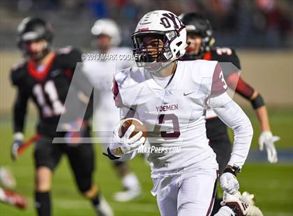 Thumbnail 1 in C.H. Yoe vs West (UIL 3A Bi-District) photogallery.