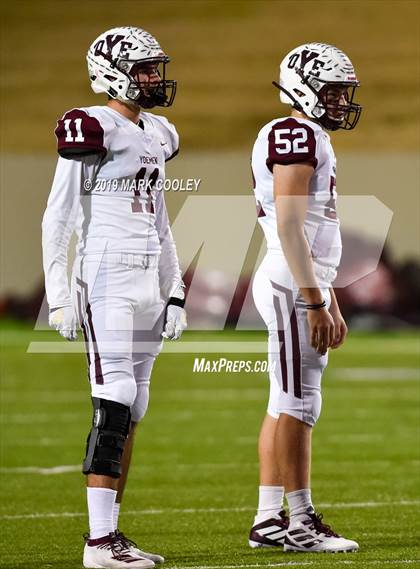 Thumbnail 2 in C.H. Yoe vs West (UIL 3A Bi-District) photogallery.