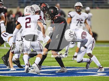 Thumbnail 2 in C.H. Yoe vs West (UIL 3A Bi-District) photogallery.