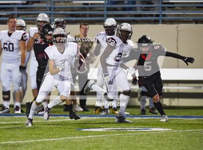 Thumbnail 1 in C.H. Yoe vs West (UIL 3A Bi-District) photogallery.