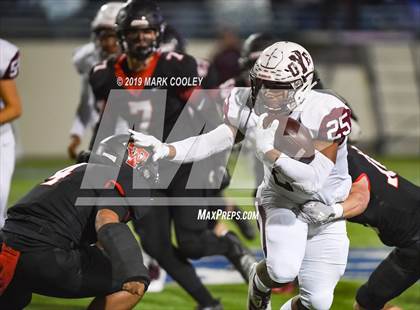 Thumbnail 3 in C.H. Yoe vs West (UIL 3A Bi-District) photogallery.