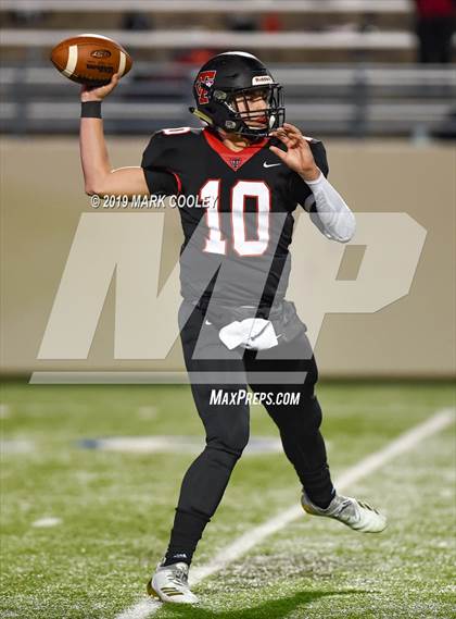 Thumbnail 2 in C.H. Yoe vs West (UIL 3A Bi-District) photogallery.