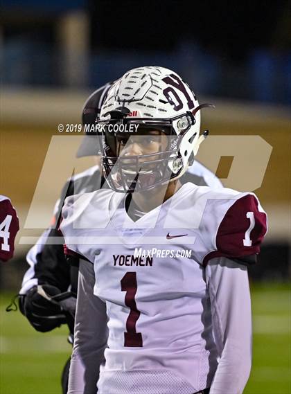 Thumbnail 1 in C.H. Yoe vs West (UIL 3A Bi-District) photogallery.