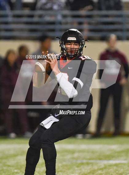 Thumbnail 3 in C.H. Yoe vs West (UIL 3A Bi-District) photogallery.