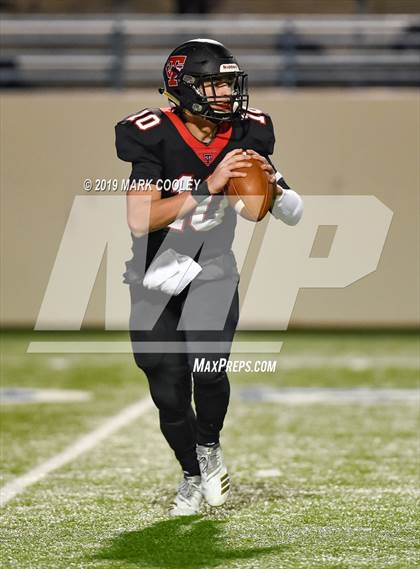 Thumbnail 2 in C.H. Yoe vs West (UIL 3A Bi-District) photogallery.