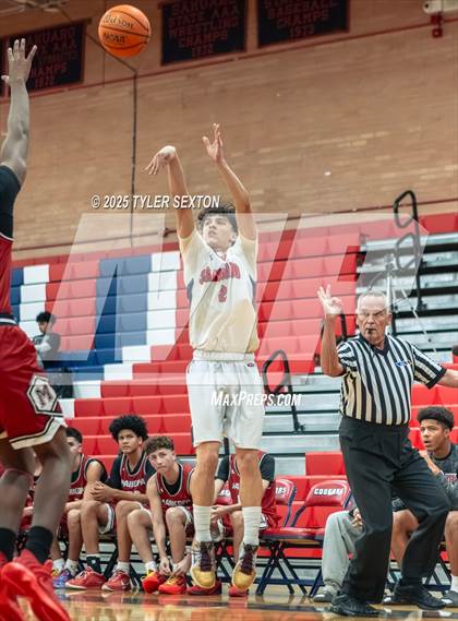 Thumbnail 1 in Maricopa @ Sahuaro photogallery.