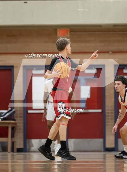 Thumbnail 1 in Maricopa @ Sahuaro photogallery.