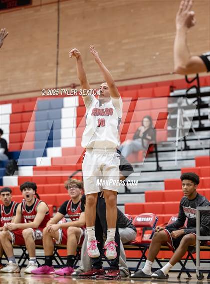 Thumbnail 1 in Maricopa @ Sahuaro photogallery.