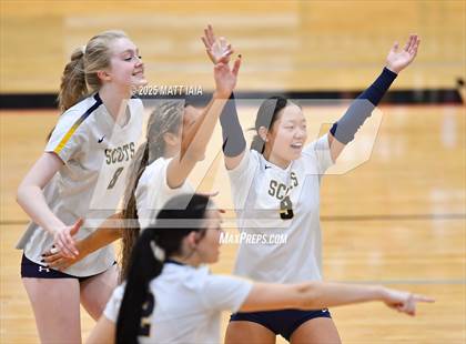 Thumbnail 3 in Highland Park @ Creekview photogallery.