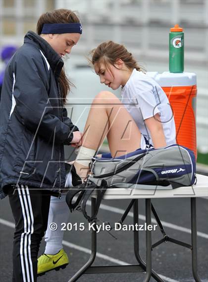 Thumbnail 3 in Paris vs Hudson (Bonham Tournament) photogallery.