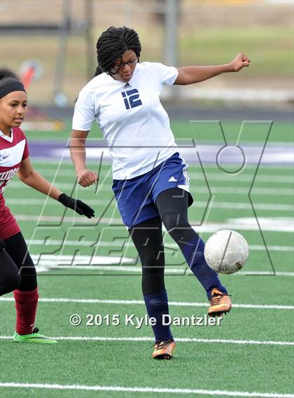 Thumbnail 3 in Paris vs Hudson (Bonham Tournament) photogallery.