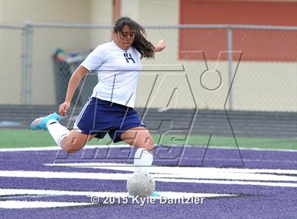 Thumbnail 1 in Paris vs Hudson (Bonham Tournament) photogallery.