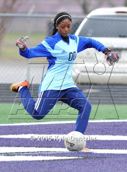 Thumbnail 1 in Paris vs Hudson (Bonham Tournament) photogallery.
