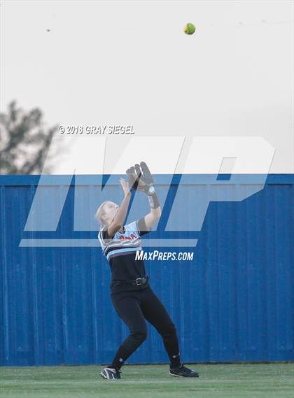 Thumbnail 3 in Norman @ Deer Creek photogallery.