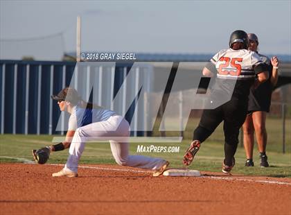 Thumbnail 3 in Norman @ Deer Creek photogallery.