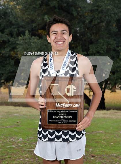 Thumbnail 1 in CIF State Cross Country Championships (Boys Awards) photogallery.