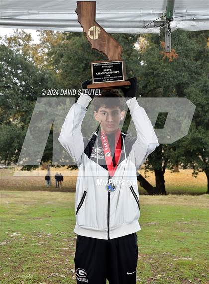 Thumbnail 2 in CIF State Cross Country Championships (Boys Awards) photogallery.